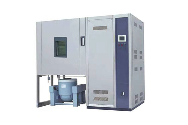 四综合试验箱.jpg 四综合试验箱.jpg